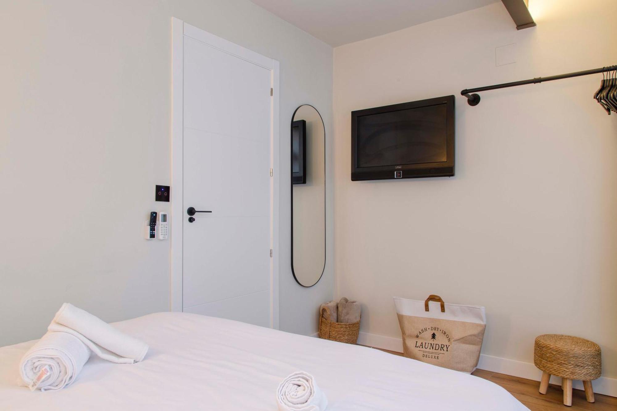 Apartamento Acogedor Frente A Mercat Central Valencia Buitenkant foto