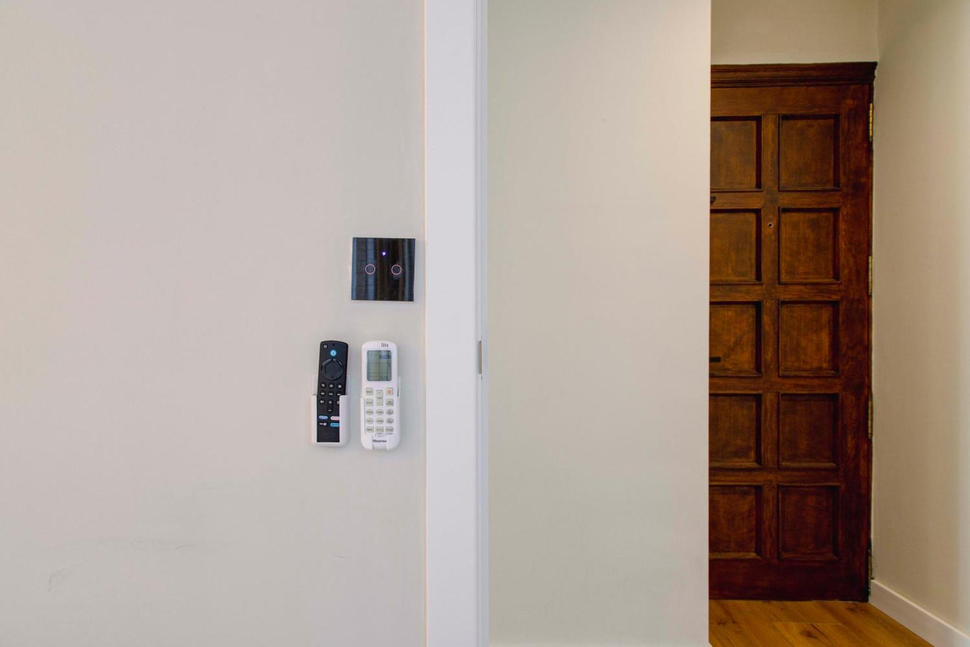Apartamento Acogedor Frente A Mercat Central Valencia Buitenkant foto