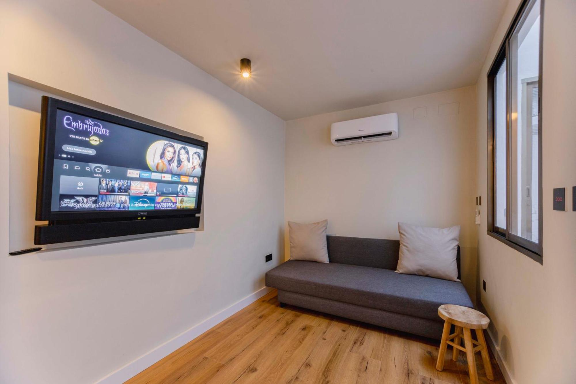 Apartamento Acogedor Frente A Mercat Central Valencia Buitenkant foto